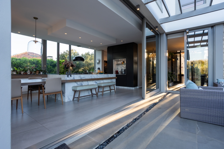 4 Bedroom Property for Sale in Winelands Western Cape